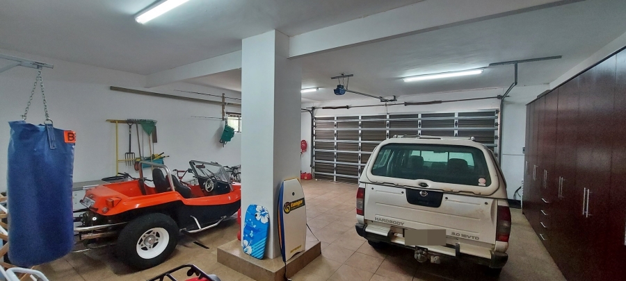 4 Bedroom Property for Sale in Arniston Western Cape